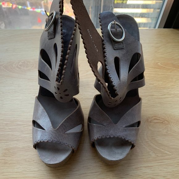 Pedro Garcia Pauline Heels - Picture 2 of 6